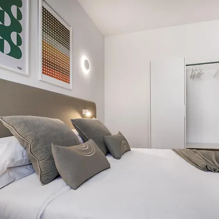 Agaete Shine Suites 3 *